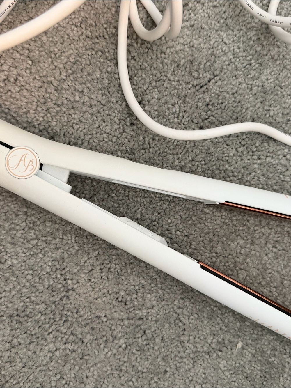 White Hair Straightener with Rose Gold Plates